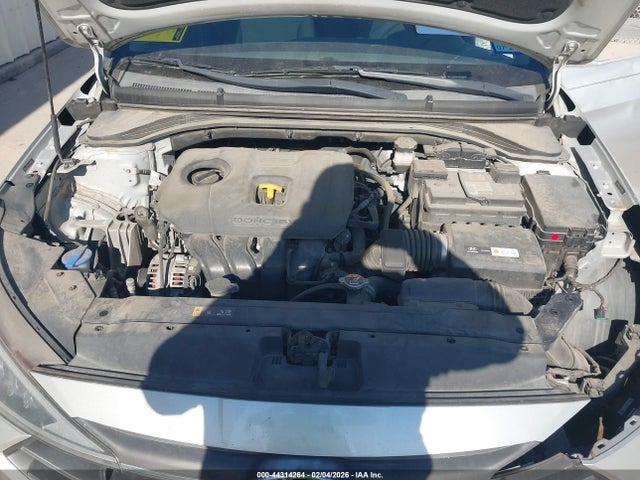 2019 HYUNDAI ELANTRA 5NPD84LF8KH454682 Photo 9