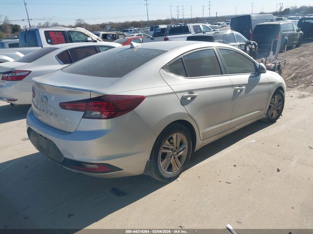 2019 HYUNDAI ELANTRA 5NPD84LF8KH454682 Photo 3