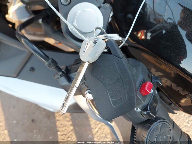 2025 KAWASAKI EX500 ML5EXGJ14SDA54170 Photo 10