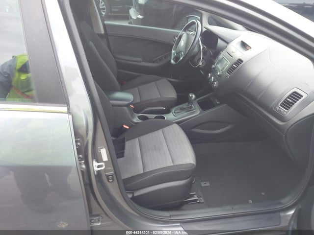 2016 KIA FORTE KNAFX5A82G5503711 Photo 4