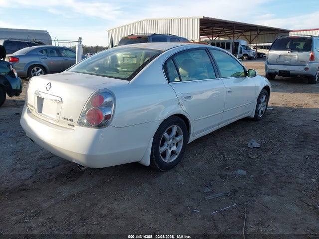 2006 NISSAN ALTIMA 1N4BL11D06N367618 Photo 3