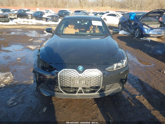 2025 Bmw I4 Gran Coupe Xdrive40 მანქანა იყიდება აუქციონზე, vin: WBY43HD0XSFU44602, აუქციონის ნომერი: 44314323