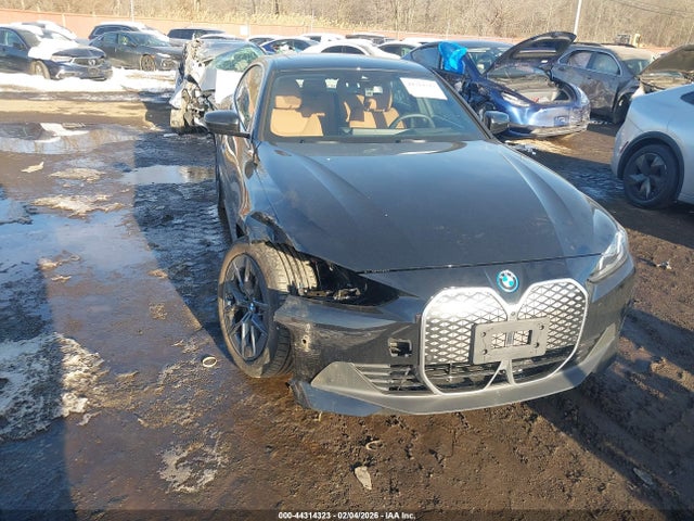 2025 Bmw I4 Gran Coupe Xdrive40 მანქანა იყიდება აუქციონზე, vin: WBY43HD0XSFU44602, აუქციონის ნომერი: 44314323