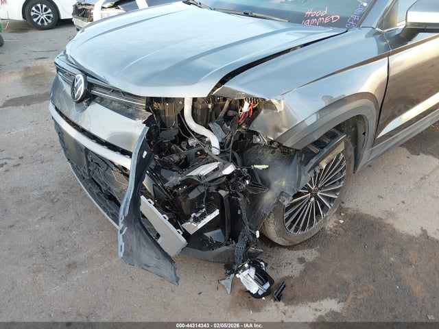 Продаж на аукціоні авто 2025 Volkswagen Taos 1.5t Se, vin: 3VVSC7B2XSM017252, номер лоту: 44314343