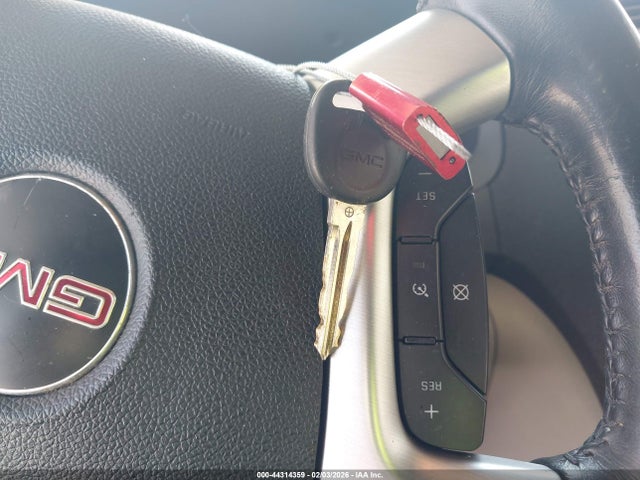44314359 :رقم المزاد ، 1GKER23748J290138 vin ، 2008 Gmc Acadia Slt-1 مزاد بيع