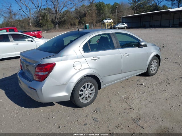 Chevrolet Sonic Lt Auto 2018 1G1JD5SHXJ4131707 Image 4