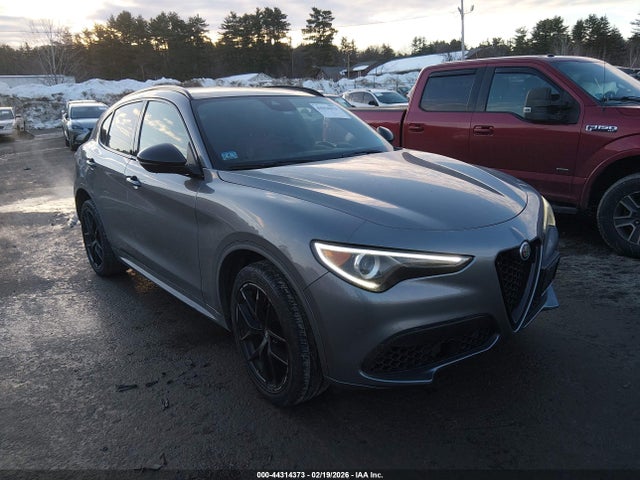 ZASPAKBN4L7C83179 Alfa Romeo Stelvio Ti Sport Awd