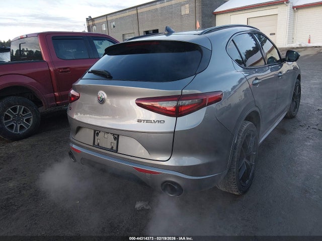ZASPAKBN4L7C83179 Alfa Romeo Stelvio Ti Sport Awd