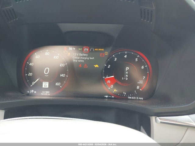 44314389 :رقم المزاد ، LYVA22RK6JB069102 vin ، 2018 Volvo Xc60 T6 Momentum مزاد بيع