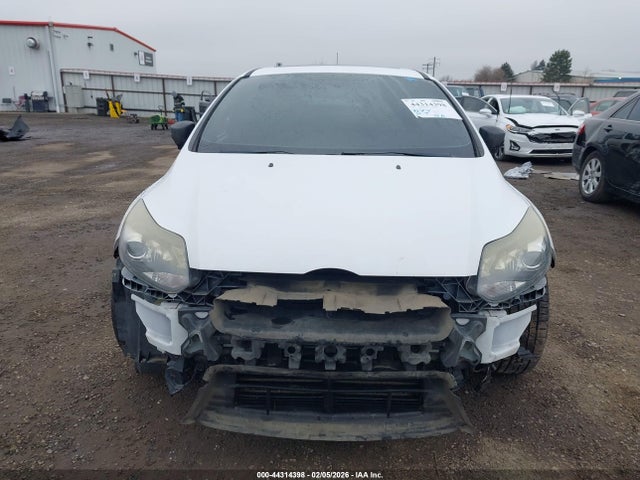 Ford FOCUS ST 2014 1FADP3L96EL454614 Image 13