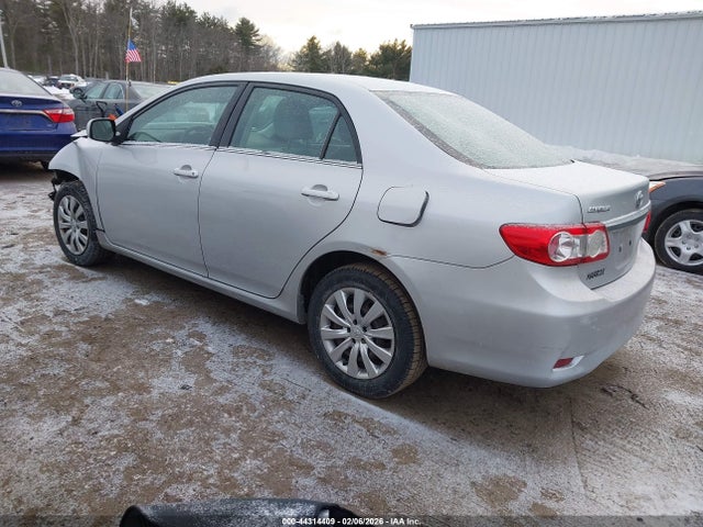 2013 TOYOTA COROLLA 2T1BU4EE6DC115528 Photo 2