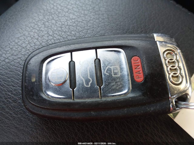 2011 AUDI A5 WAULFAFR8BA041431 Photo 10