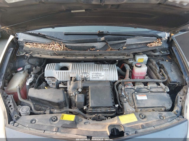 JTDKN3DU8E0379457 Toyota Prius Three