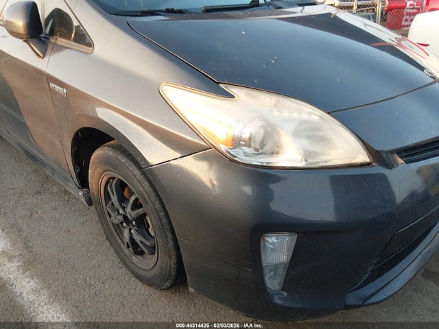 JTDKN3DU8E0379457 Toyota Prius Three