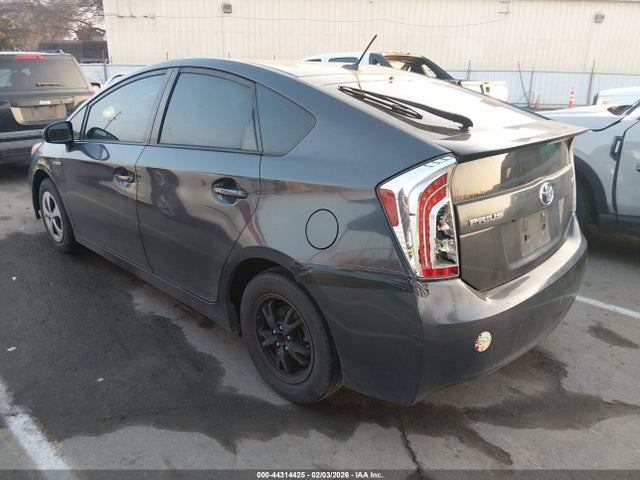 JTDKN3DU8E0379457 Toyota Prius Three