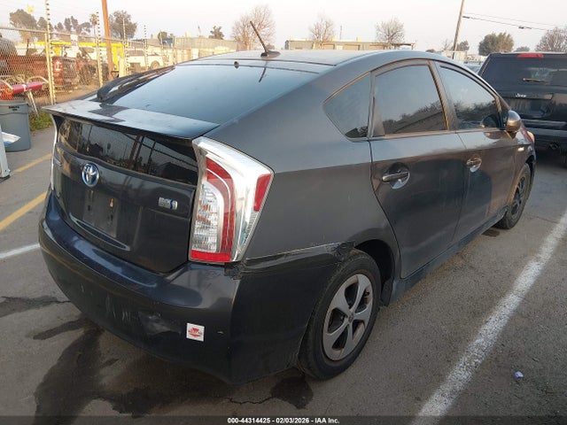 JTDKN3DU8E0379457 Toyota Prius Three