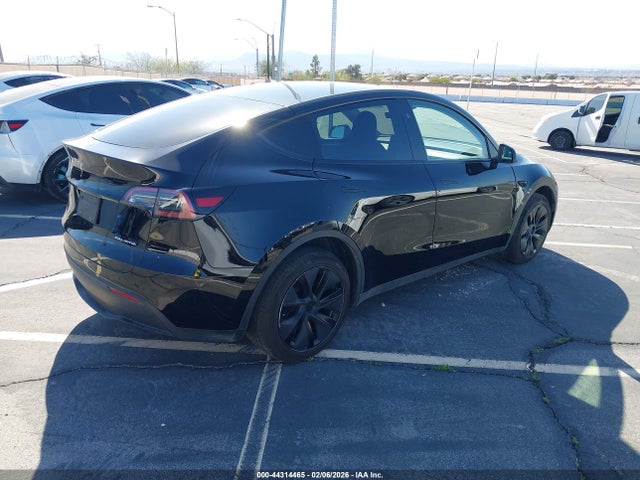 7SAYGDEE3SF303744 Tesla Model Y Long Range Dual Motor All-wheel Drive