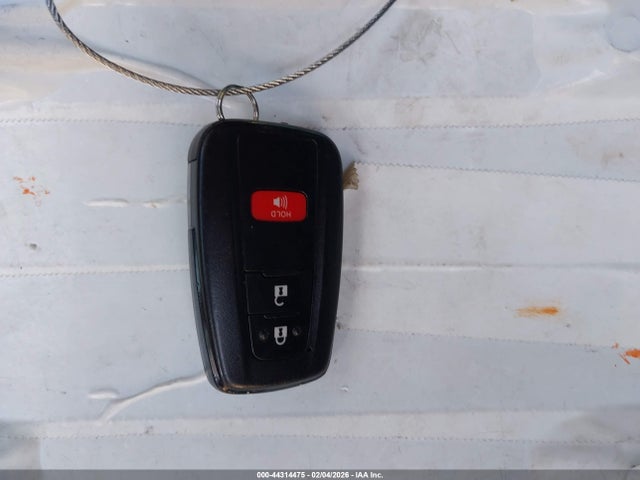 JTDKAMFU9N3174887 Toyota Prius L