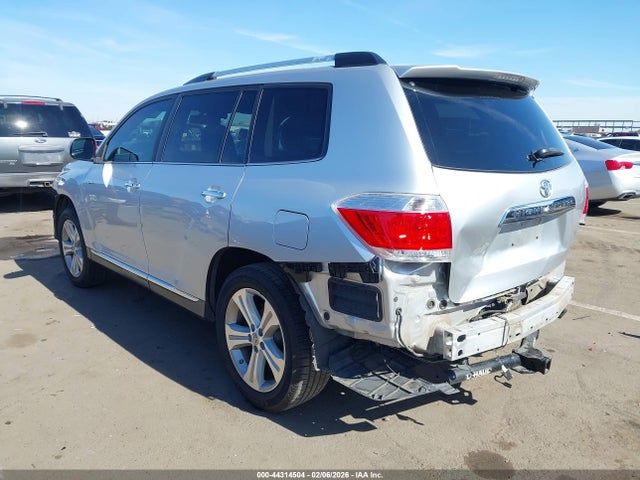 Auction sale of the 2013 Toyota Highlander Limited V6, vin: 5TDYK3EH1DS139148, lot number: 44314504