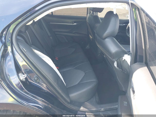 4T1G11AK8NU695020 Toyota CAMRY SE