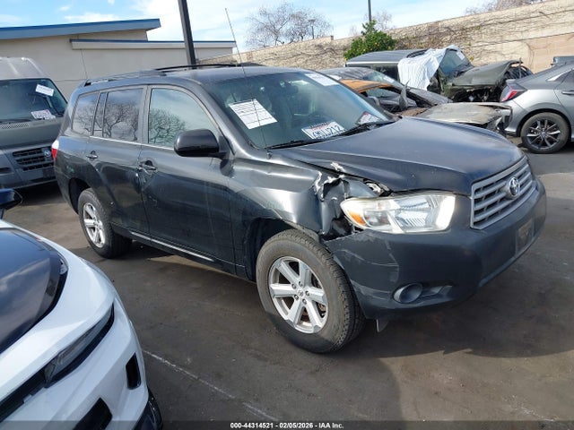 2010 TOYOTA HIGHLANDER 5TDZK3EH4AS019117