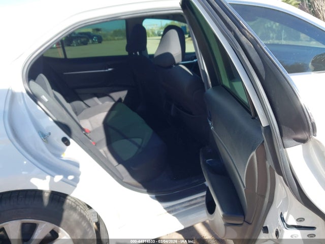 JTNB11HK5J3015512 Toyota CAMRY LE