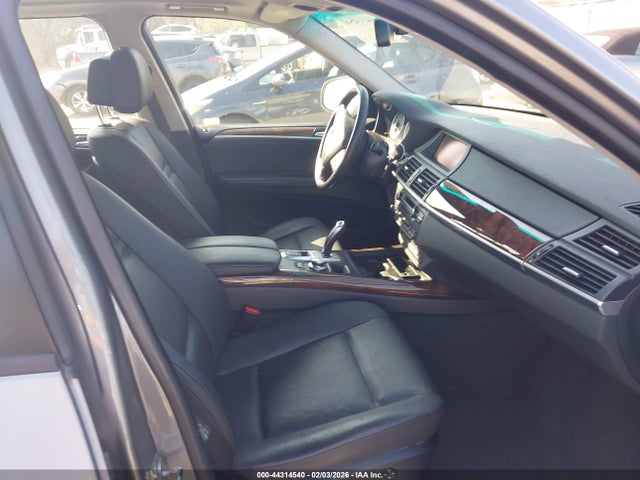 2008 BMW X5 5UXFE43558L033109 Photo 4