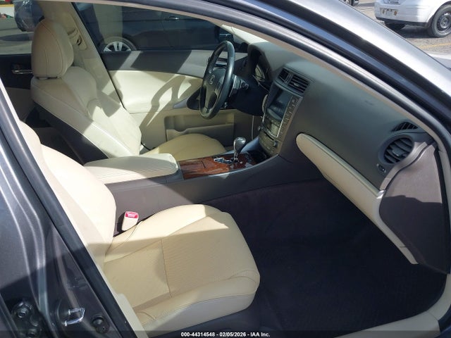 2012 LEXUS IS 250 JTHBF5C23C5184275 Photo 4