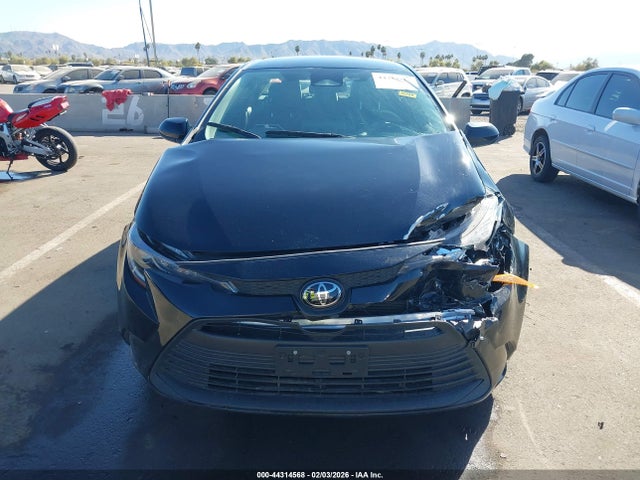 5YFB4MDE4RP151632 Toyota COROLLA LE