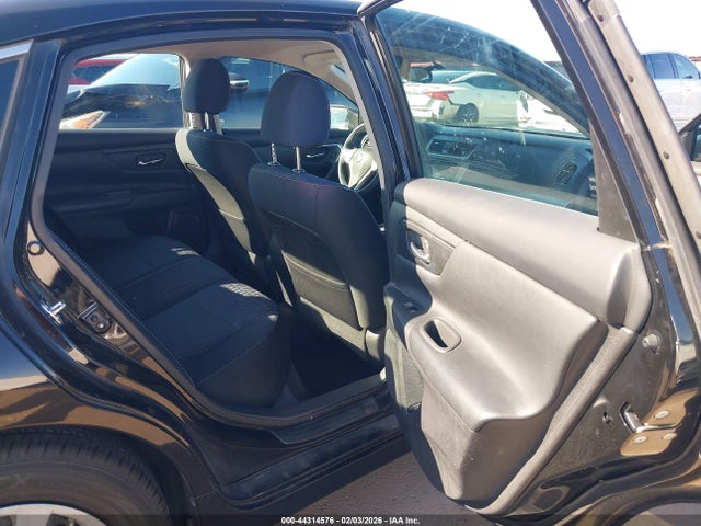 1N4AL3AP0HC183327 Nissan Altima 2.5 S