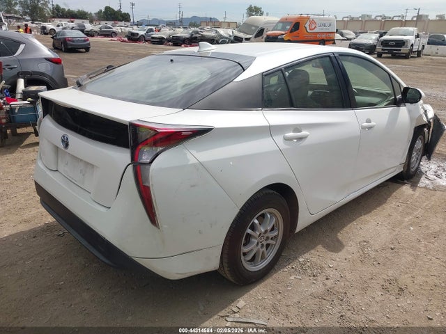 JTDKBRFU2G3005890 Toyota Prius Two