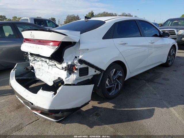 KMHLM4DG5SU985581 Hyundai Elantra Sel Sport