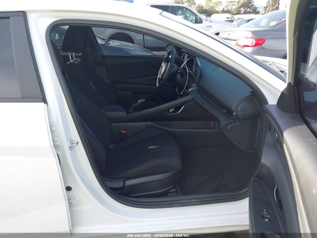 KMHLM4DG5SU985581 Hyundai Elantra Sel Sport