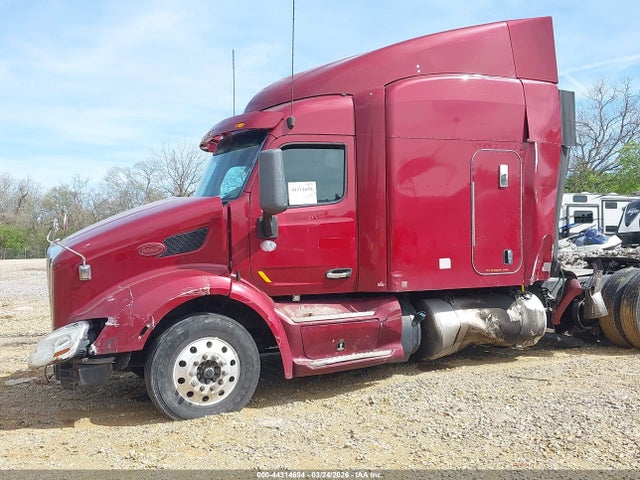 Продаж на аукціоні авто 2016 Peterbilt 579, vin: 1XPBDP9X7GD346246, номер лоту: 44314694