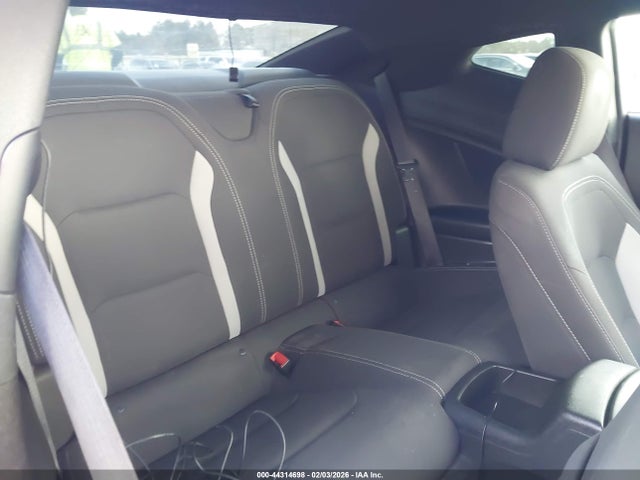 Продажа на аукционе авто 2019 Chevrolet Camaro 1lt, vin: 1G1FA1RX6K0122581, номер лота: 44314698