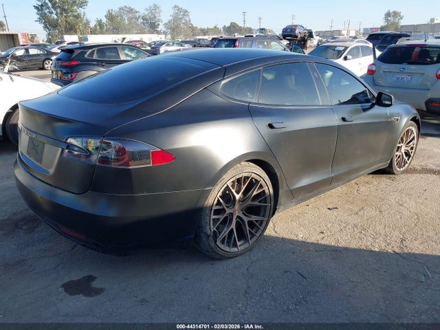 2017 TESLA MODEL S 5YJSA1E10HF194779 Photo 3
