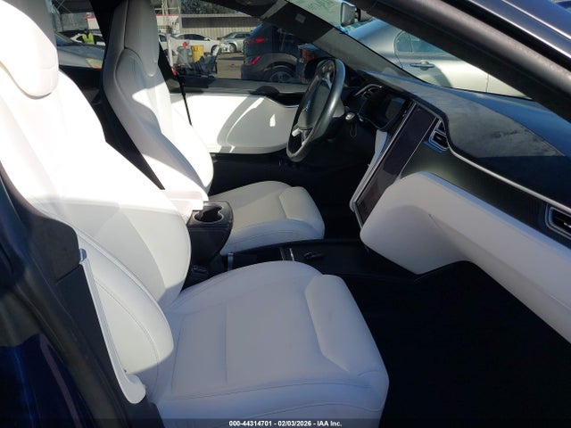 2017 TESLA MODEL S 5YJSA1E10HF194779 Photo 4