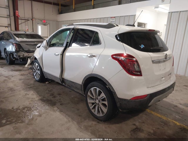 2020 BUICK ENCORE KL4CJESB2LB054716 Photo 2