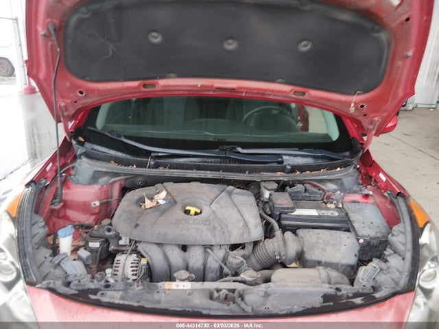 KMHD35LH9GU252917 Hyundai ELANTRA GT