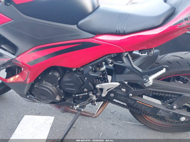 Kawasaki EX500 2024 ML5EXGG18RDA12036 Image 9
