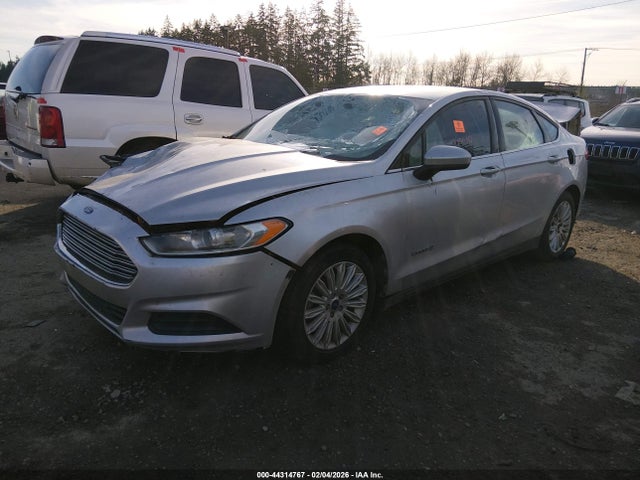 Ford Fusion Hybrid S 2016 3FA6P0UU9GR251506 Image 2