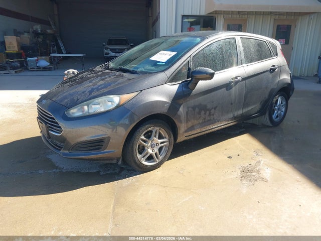 Ford FIESTA SE 2018 3FADP4EJ7JM129220 Image 2