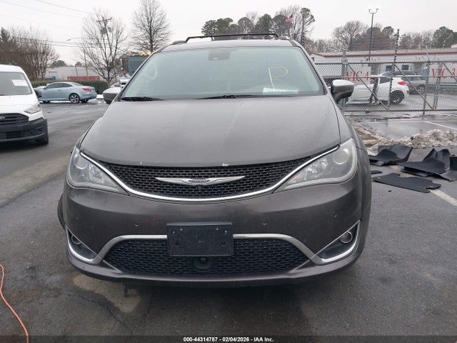 Продаж на аукціоні авто 2017 Chrysler Pacifica Limited, vin: 2C4RC1GG6HR528506, номер лоту: 44314787