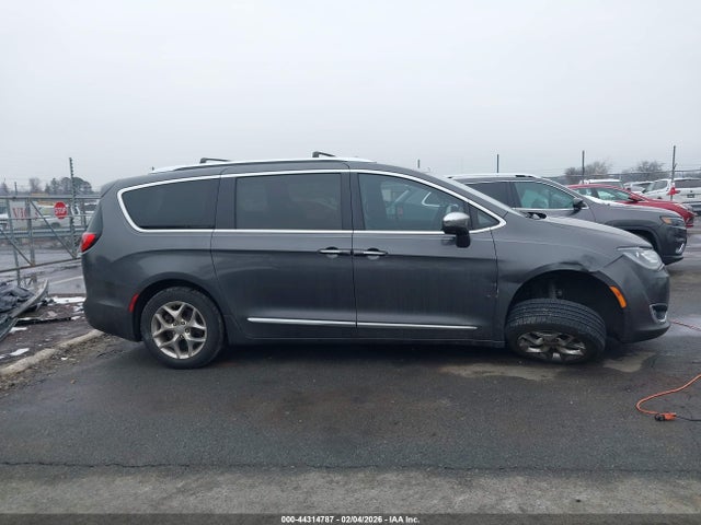 Продаж на аукціоні авто 2017 Chrysler Pacifica Limited, vin: 2C4RC1GG6HR528506, номер лоту: 44314787