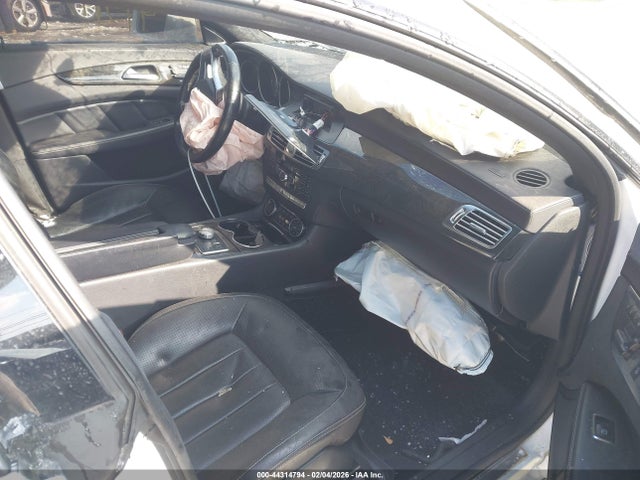 2014 MERCEDES-BENZ CLS 550 WDDLJ9BB2EA110925 Photo 4