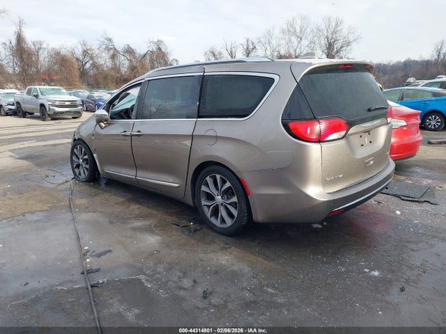 44314801 :رقم المزاد ، 2C4RC1GG3HR559681 vin ، 2017 Chrysler Pacifica Limited مزاد بيع