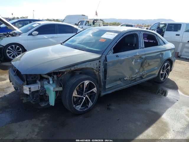 Продаж на аукціоні авто 2020 Audi A3 Premium Plus 45 Tfsi S Line Quattro S Tronic, vin: WAUJEGFF2LA103281, номер лоту: 44314828