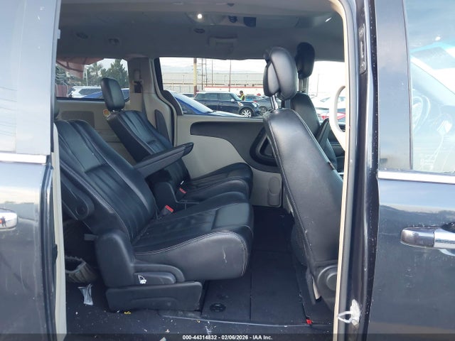 2014 Chrysler Town & Country Touring მანქანა იყიდება აუქციონზე, vin: 2C4RC1BG7ER386766, აუქციონის ნომერი: 44314832