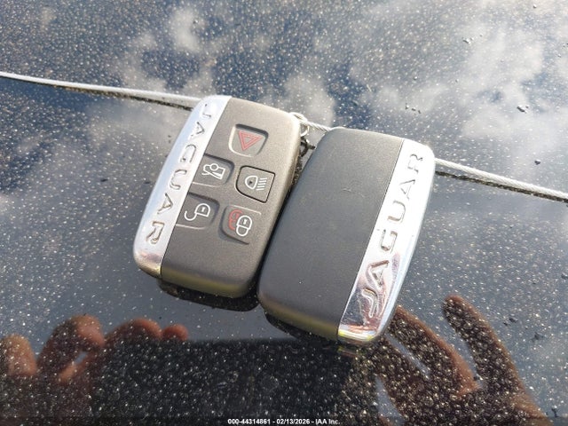 2018 JAGUAR XE SAJAD4FX0JCP28438 Photo 10