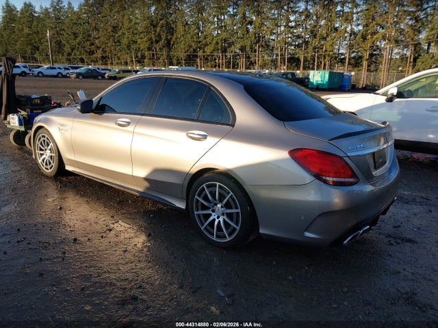 2019 MERCEDES-BENZ AMG C 63 55SWF8GB8KU277433 Photo 2